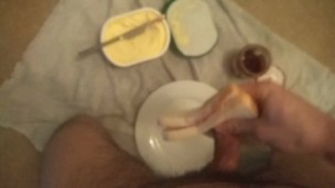 make and eat jam sandwich