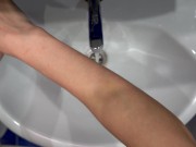 Anomaly In My Bathroom [Sound ON]