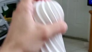 Masterbating with my Tenga Flex