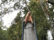 Красивая недотрога стесняясь писает - Screenshot 1 of 16 - HD