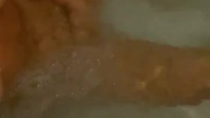 Who wants to join me for a bath?!?