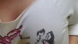Booty Jiggling Like Jellyfish