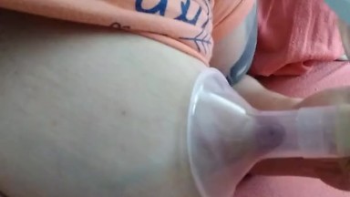 Come Suckle & Nurse  *Stimulated Pump Session*