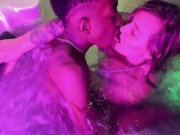 SEXY HOT TUB INTERRACIAL MAKEOUT - VAPORWAVE AESTHETIC 11/16