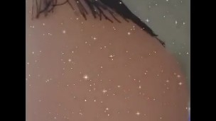 Booty tease
