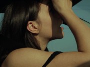 Rosario Gallardo si masturba e viene in pubblico in una galleria d'arte 1/16