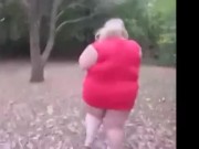 Ssbbw flash outside - Screenshot 2 of 16 - Big Belly