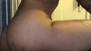Little Twerk before my shower 