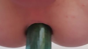 YOUNG TWINK TAKES ANAL