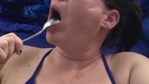 Smoking got really high! Great cum and grool eating spoon cleanup