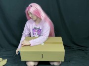 What's in the Box? Episode 2 OmankoVivi Gets a Big Sis UNBOXING vid