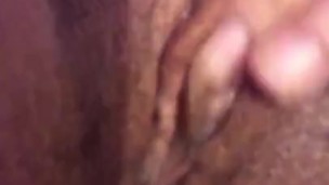 Clit Rubbing Orgasm with Contractions 