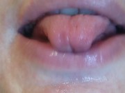Cосу язык крупным планом. ASMR VIDEO - Screenshot 9 of 16 - Tongue