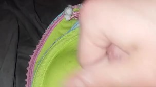 Masterbating Onto My Bra In Bed Vid 2