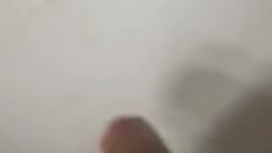 Mini handjob bathtube. FireBoy