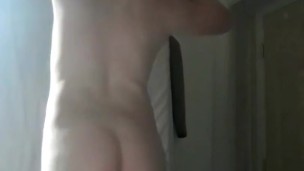 Trans slut shakes huge ass