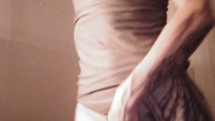 Masturbate while bf away