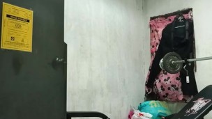 Handjob solo