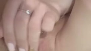 Masturbate in the bath
