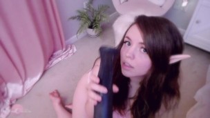 Elf Gives a Blow Job