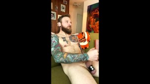 Tattooed Daddy Strokes