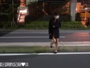 えみり 初めての野外露出　コート1枚で道路横断　調教の様子を自ら公開します。 14/16