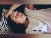 Starry Tits on loop  - Screenshot 7 of 16 - Lesbian