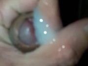 Masturbandome cuando todos duermen