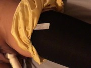 【素人】ニーハイ妊婦のはじめてオナニー。慣れない手つきでオモチャを使ってみたら・・・ 13/16