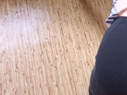 Трахнул сводную Сестру которая занималась Йогой и Кончил ей на леггинсы 5/16