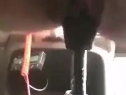 Мастурбирование вагины с помощью автомобильной ручки переключения передач - Screenshot 12 of 16 - Kink