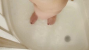 big saggy boobs caught showering.