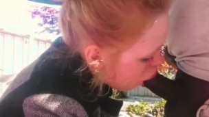 19 year old teen suck bbc in garden