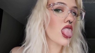 Spit Cutie
