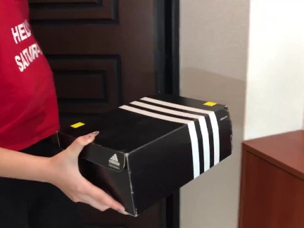 Delivery girl gives sloopy blowjob and fucks with his client