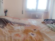 splendida roscia alla prese col tuo micro pene