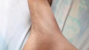 Presenting my creampied foot