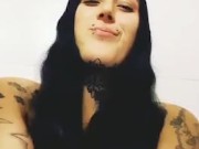 Subtle Tease - Screenshot 4 of 16 - Feeling Up