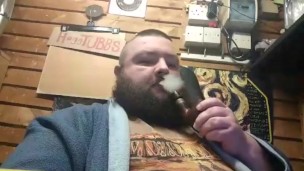 pipe clip