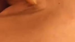 Clit rubbing til I cum