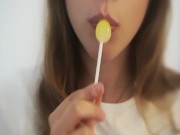 Joi avec ma sucette , studente lollipop sucking 13/16