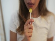 Joi avec ma sucette , studente lollipop sucking 6/16