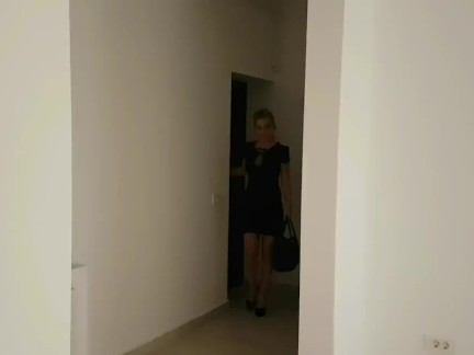 Best friend of my husband fuck my ass after masturbate in his car