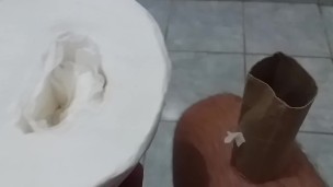 Punheta com masturbador criativo!!