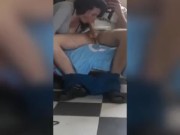 Mi Vecina le encanta jugar con mi Pene, Lo Pajea y hasta no poder más