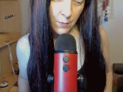 Ascolta suoni bagnati di risucchi sopra il tuo cazzo in Asmr con Blue Yeti 2/16