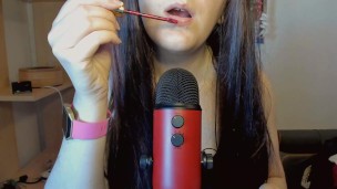 Ouça sons pingando em seu pênis em Asmr com Blue Yeti
