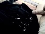 Mi sono svuotato le palle da tanta sborra