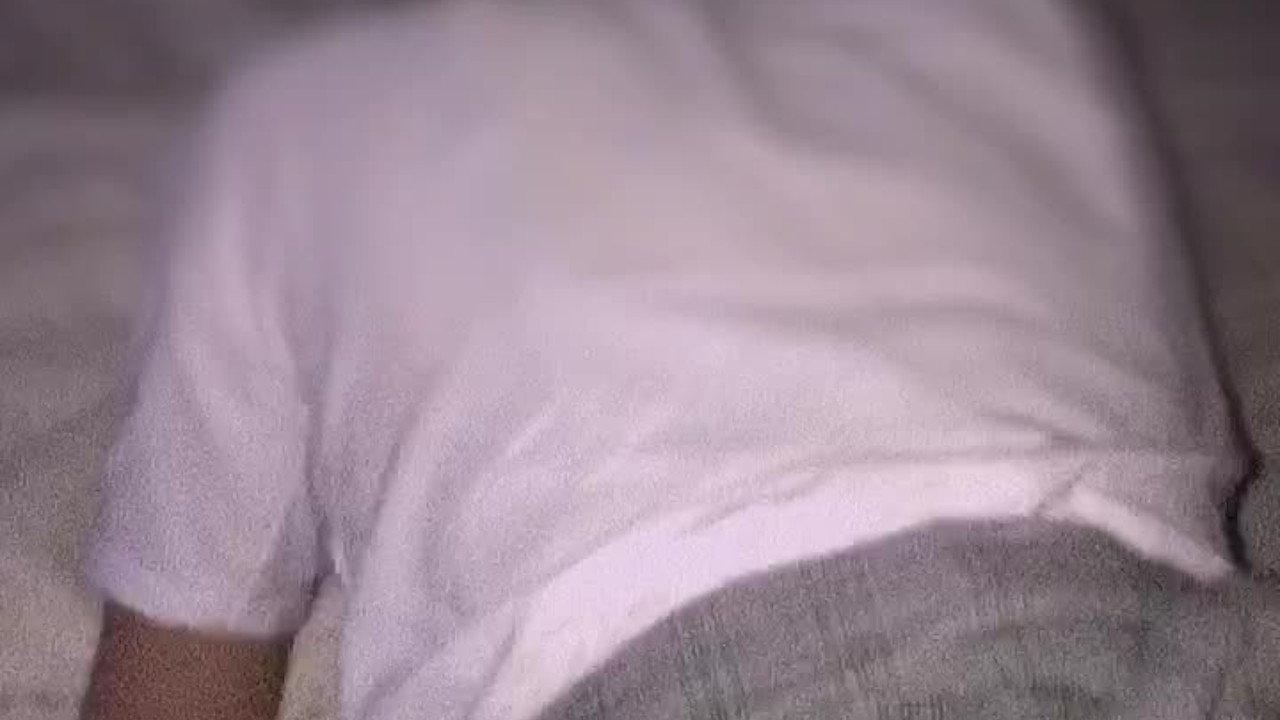Colegiala se Deja Coger por el CULO por su MAESTRO de PREPA, Parte 1 - Free Sex Video - RedTube