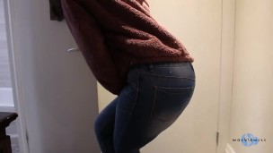 Raya Rai: Jeans wetting